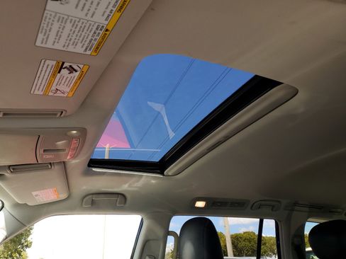 Used 2019 INFINITI QX80 Luxe image 19