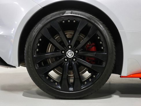 Used 2014 Jaguar F-TYPE S image 46