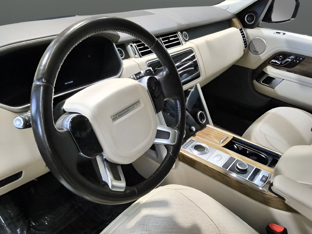Used 2021 Land Rover Range Rover HSE AWD/4WD image 18