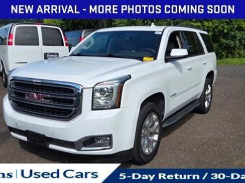 Used 2020 GMC Yukon SLT w/ Value Plus Edition AWD/4WD image 3