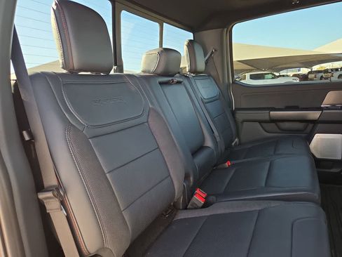 Used 2025 Ford F150 Raptor AWD/4WD image 17