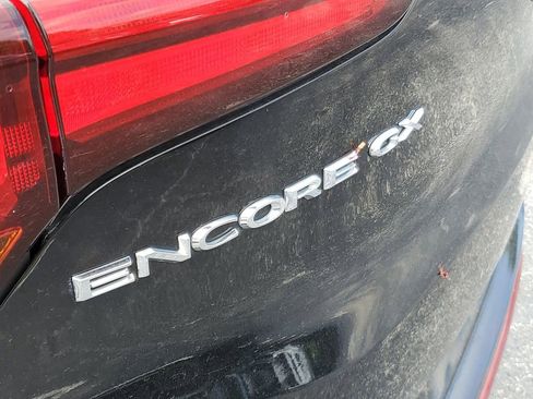 Used 2021 Buick Encore GX Preferred w/ Sport Touring Package image 7