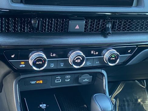 Used 2025 Honda CR-V EX-L image 22