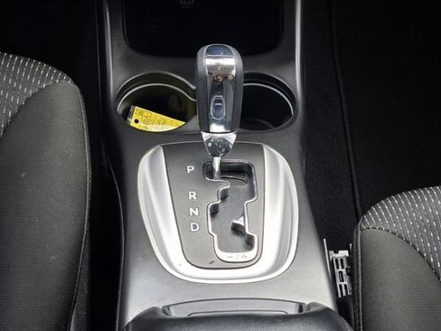 Used 2020 Dodge Journey SE image 20