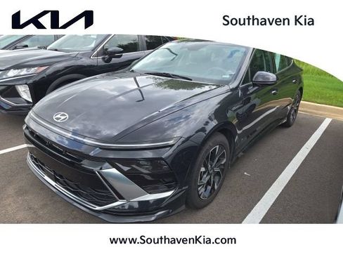Used 2025 Hyundai Sonata SEL FWD image 1