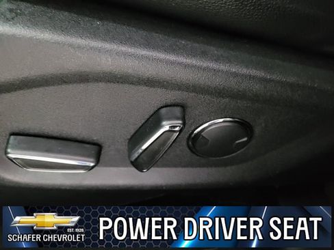 Used 2017 Ford Explorer XLT w/ Equipment Group 202A image 34