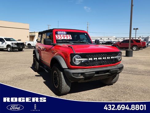 Certified 2022 Ford Bronco Wildtrak image 1