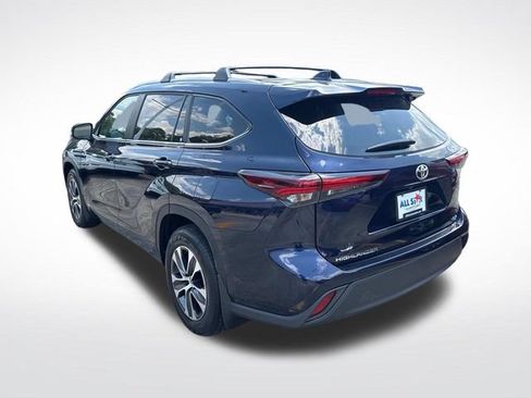 Used 2026 Toyota Highlander XLE AWD/4WD image 8