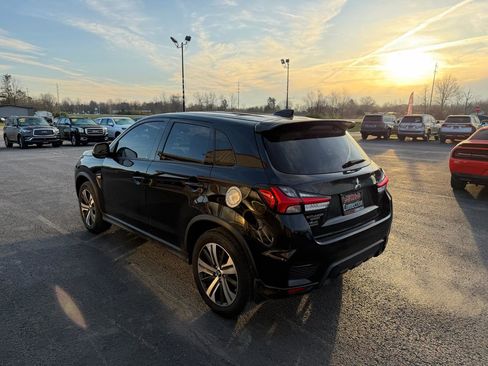 Used 2023 Mitsubishi Outlander Sport AWD image 7