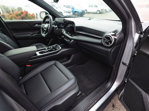 New 2026 Chevrolet Equinox LT w/ Convenience Package II image 29