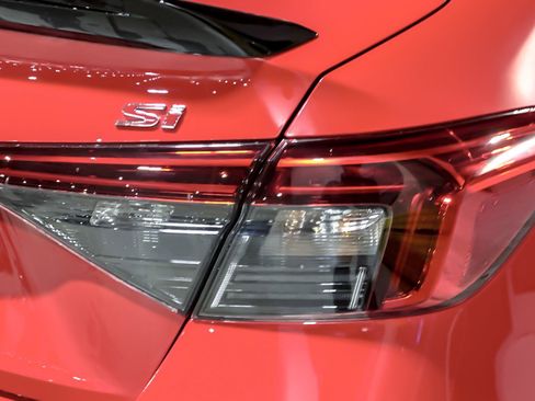 Used 2024 Honda Civic Si image 12