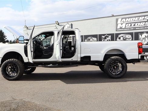 Used 2026 Ford F350 Platinum AWD/4WD image 34
