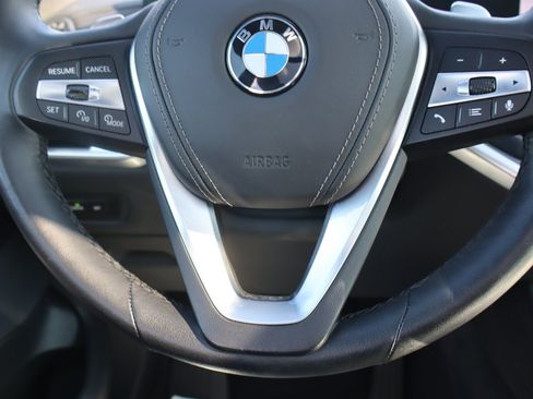 Used 2024 BMW X5 xDrive40i AWD/4WD image 16