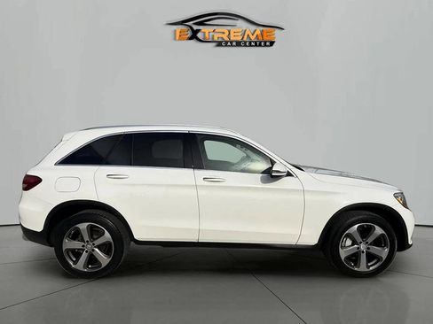 Used 2016 Mercedes-Benz GLC 300 4MATIC w/ Multimedia Package image 7