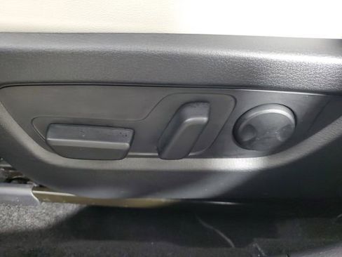 Used 2025 MAZDA CX-30 AWD 2.5 S w/ Premium Package image 21