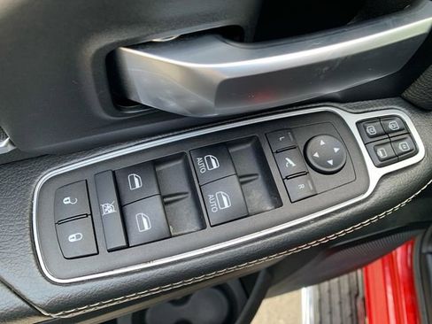 Used 2024 RAM 2500 Big Horn w/ Bed Utility Group image 22