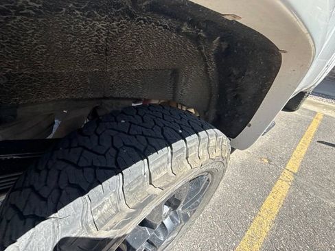 Used 2020 Chevrolet Silverado 3500 High Country w/ Z71 Off-Road Package AWD/4WD image 15