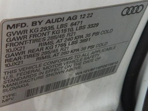 Used 2023 Audi Q8 Premium Plus image 15