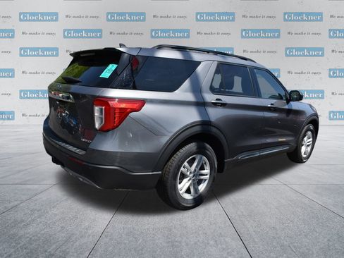 Used 2023 Ford Explorer XLT w/ Equipment Group 202A image 3