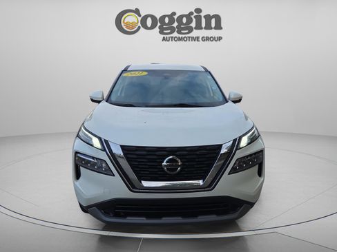 Used 2021 Nissan Rogue SV image 8