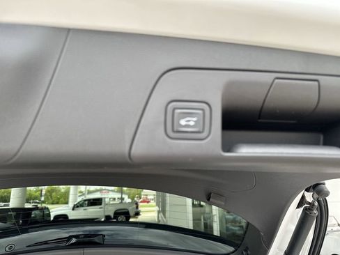 Certified 2023 Buick Envision Avenir AWD/4WD image 26