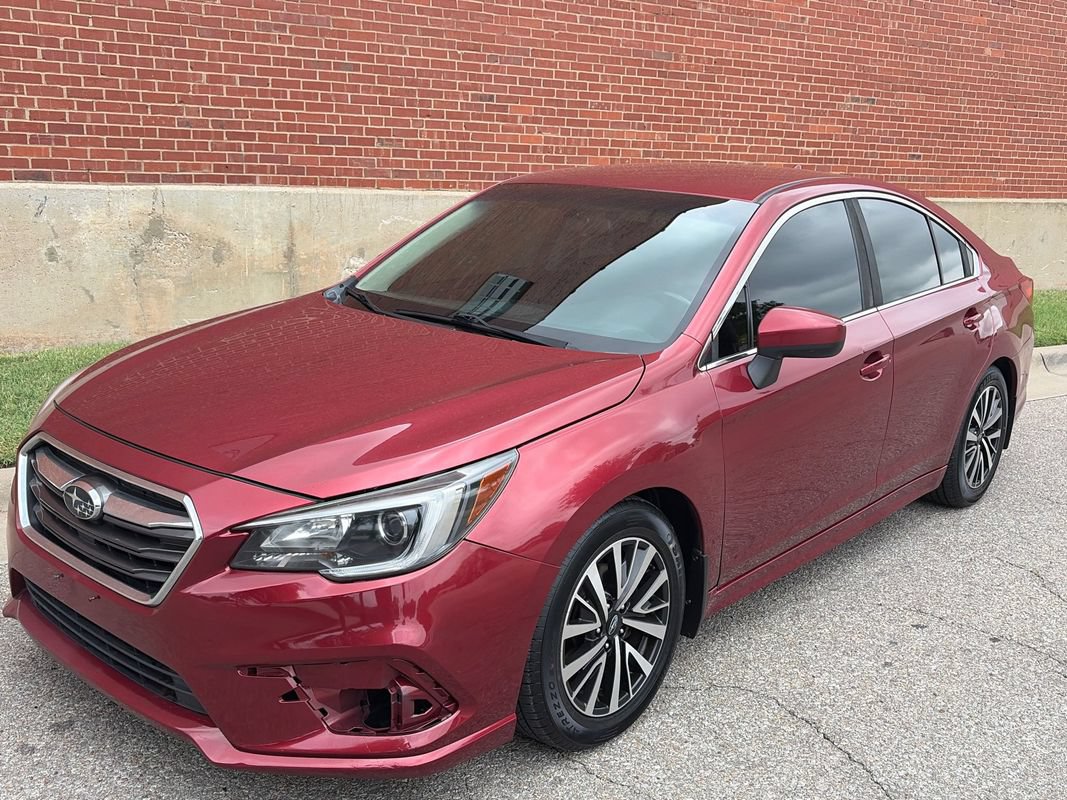 Used 2018 Subaru Legacy 2.5i Premium AWD/4WD image 1