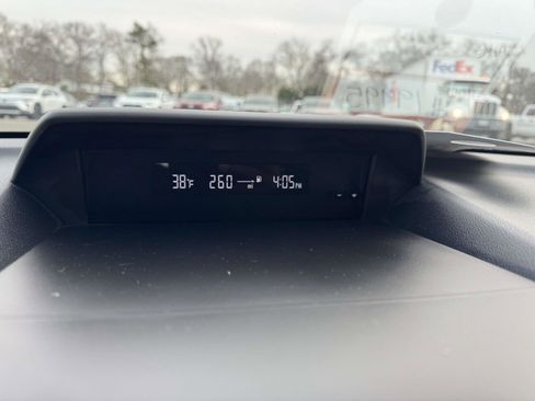 Used 2023 Subaru Impreza Premium image 32