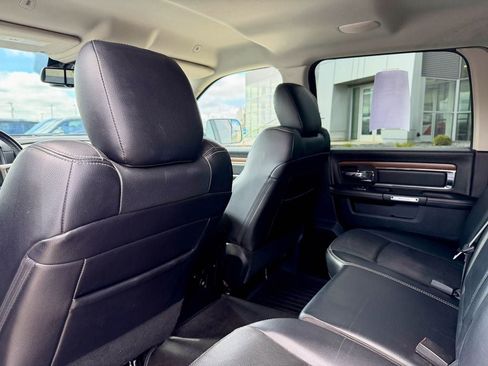 Used 2017 RAM 1500 Laramie AWD/4WD image 13