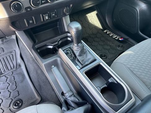 Used 2021 Toyota Tacoma SR5 image 21