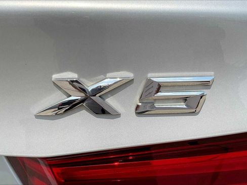Used 2018 BMW X5 sDrive35i w/ Premium Package image 9
