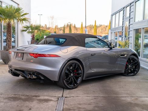Used 2014 Jaguar F-TYPE S RWD image 9