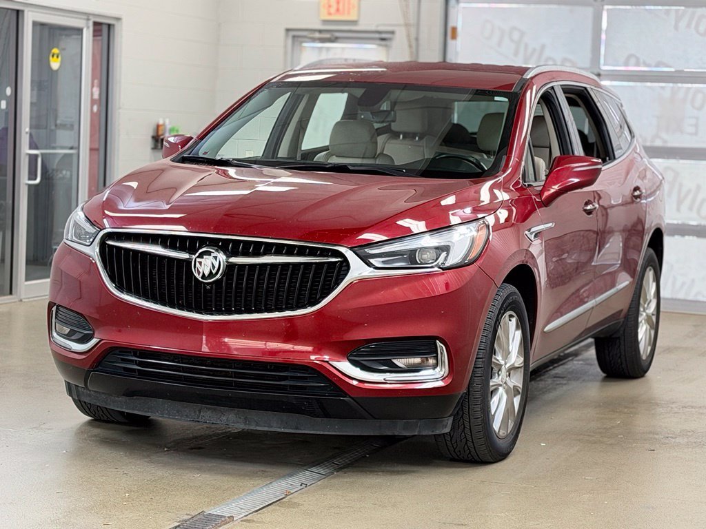 Used 2020 Buick Enclave Essence w/ Sound and Sites Package FWD image 3