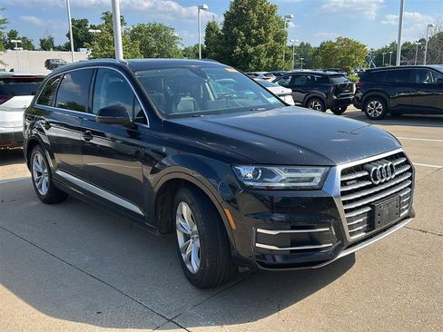 Used 2019 Audi Q7 2.0T Premium w/ Convenience Package AWD/4WD image 2
