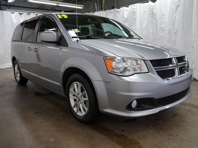Used 2019 Dodge Grand Caravan SE