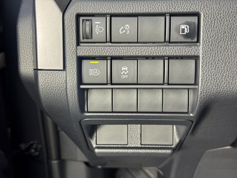 Used 2025 Toyota 4Runner SR5 image 17