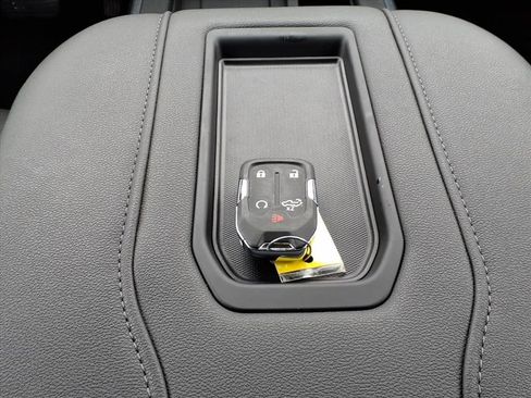 Certified 2022 Chevrolet Silverado 1500 LTZ w/ LTZ Convenience Package II image 23