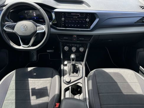 Used 2023 Volkswagen Taos SE w/ Black Wheel Package AWD/4WD image 12