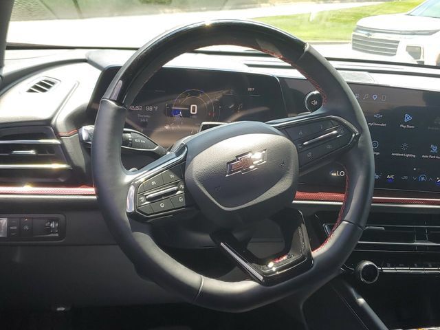 New 2026 Chevrolet Traverse RS w/ LPO, Floor Liner Package FWD image 12