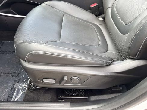 Used 2023 Hyundai Tucson Limited FWD image 24