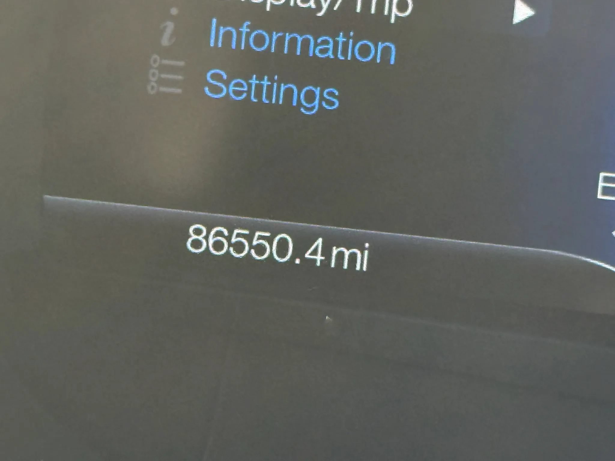 Used 2020 Ford Fusion SE FWD image 20