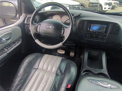 Used 2003 Ford F150 Harley-Davidson image 30