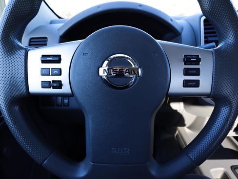 Used 2016 Nissan Frontier S image 8