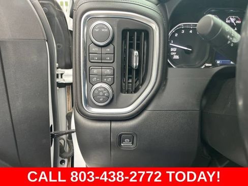 Used 2021 GMC Sierra 1500 SLT w/ SLT Premium Package AWD/4WD image 32