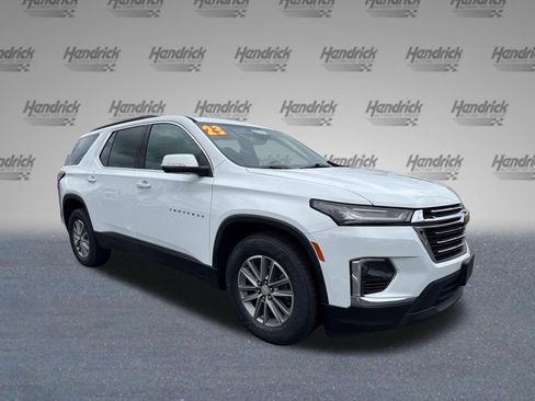 Used 2023 Chevrolet Traverse LT AWD/4WD image 2