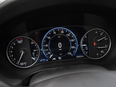 Used 2024 Buick Enclave Avenir w/ Avenir Technology Package image 22