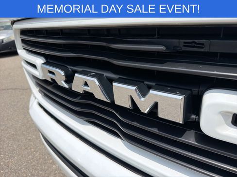 Used 2023 RAM 1500 Laramie AWD/4WD image 16