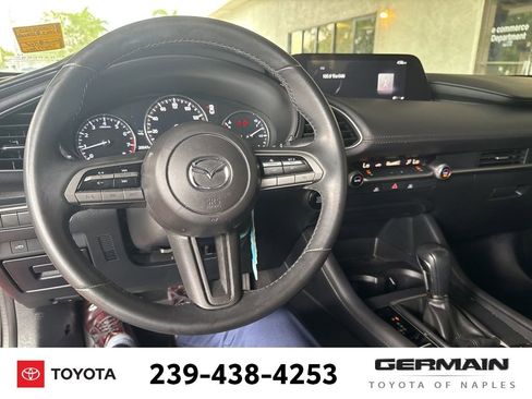 Used 2023 MAZDA MAZDA3 s FWD image 16