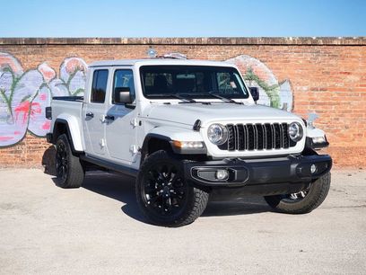 Used 2024 Jeep Gladiator Sport