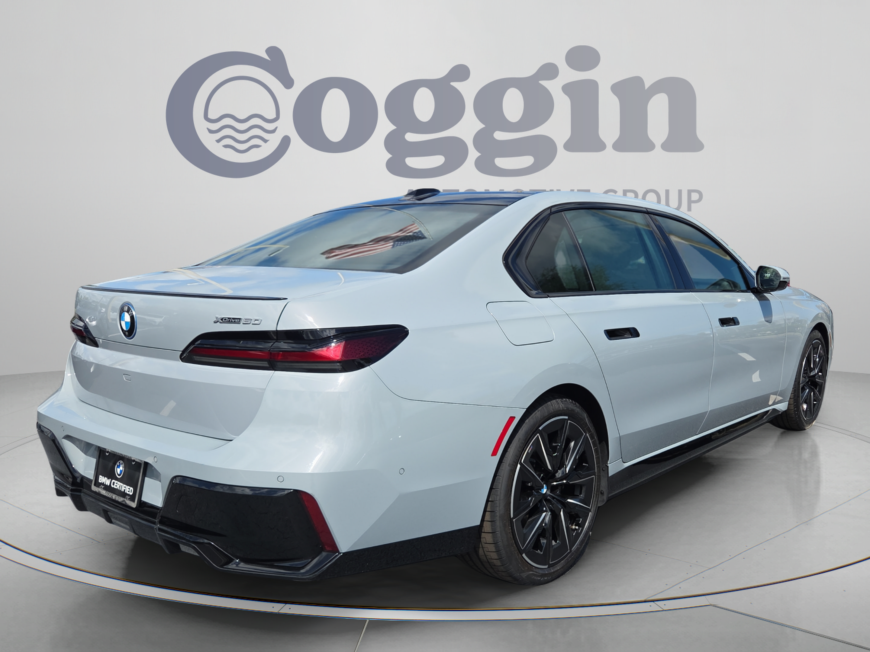 Certified 2023 BMW i7 xDrive60 AWD/4WD image 5