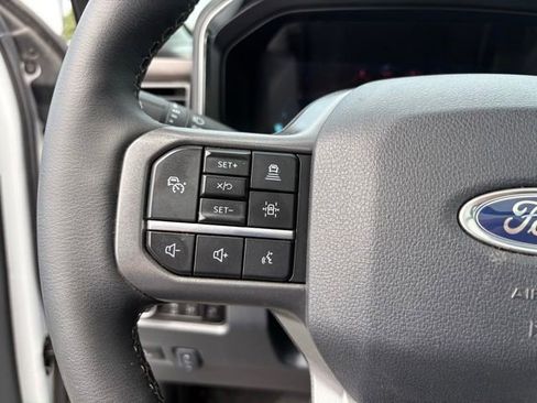 Used 2026 Ford F350 Lariat w/ Black Appearance Package AWD/4WD image 20
